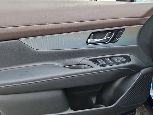 New 2026 Nissan Murano Platinum image 9