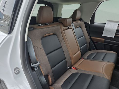 Used 2025 Ford Bronco Sport Outer Banks w/ Outer Banks Tech Package+ AWD/4WD image 23