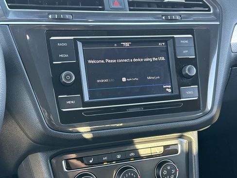 Certified 2023 Volkswagen Tiguan S FWD image 22