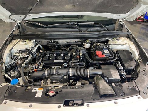 Used 2019 Honda Accord EX image 25