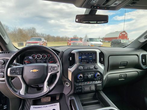 Used 2022 Chevrolet Silverado 1500 LTZ image 22