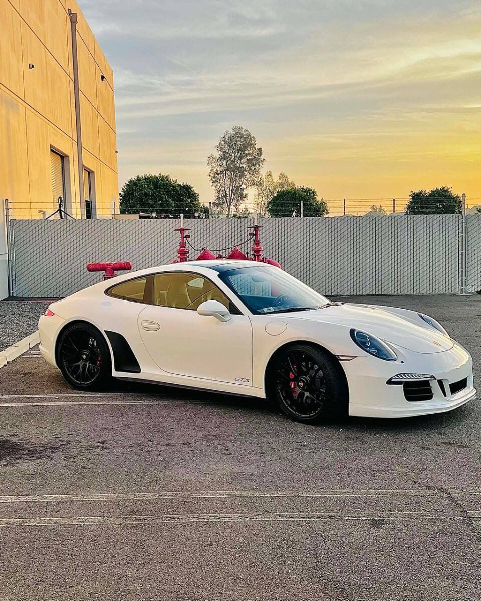 Used 2015 Porsche 911 Carrera S image 1