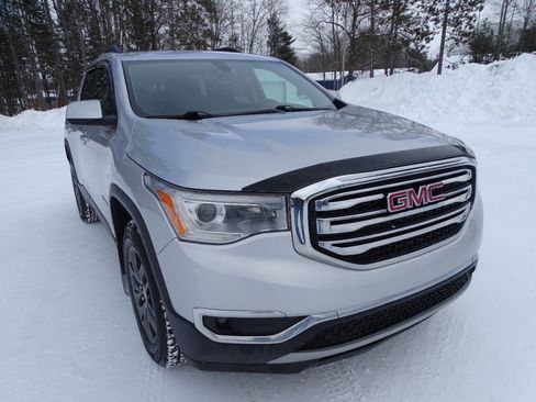 Used 2018 GMC Acadia SLT image 4