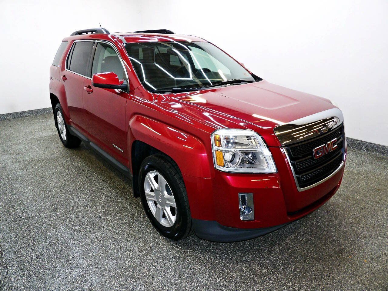 Used 2015 GMC Terrain SLE w/ Convenience Package AWD/4WD image 3