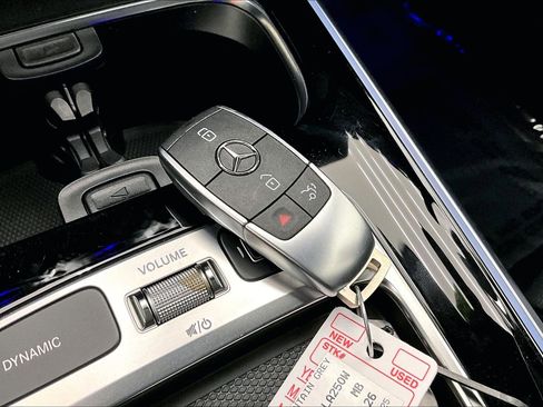 Used 2026 Mercedes-Benz GLA 250 image 12