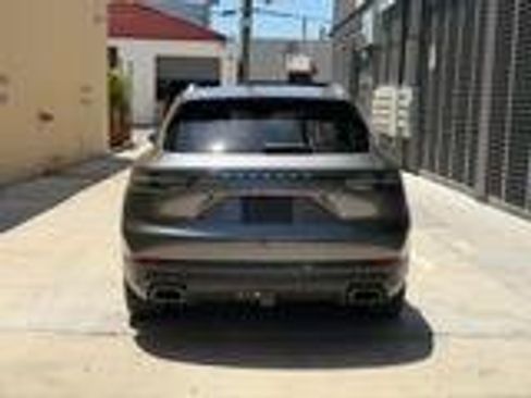 Used 2019 Porsche Cayenne AWD/4WD image 29