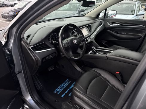Used 2020 Buick Enclave Avenir w/ Avenir Technology Package image 10