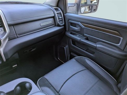 Used 2024 RAM 2500 Laramie image 18
