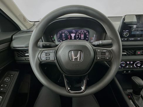 New 2025 Honda Accord SE image 11