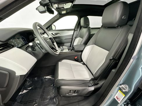 Used 2026 Land Rover Range Rover Velar S image 19