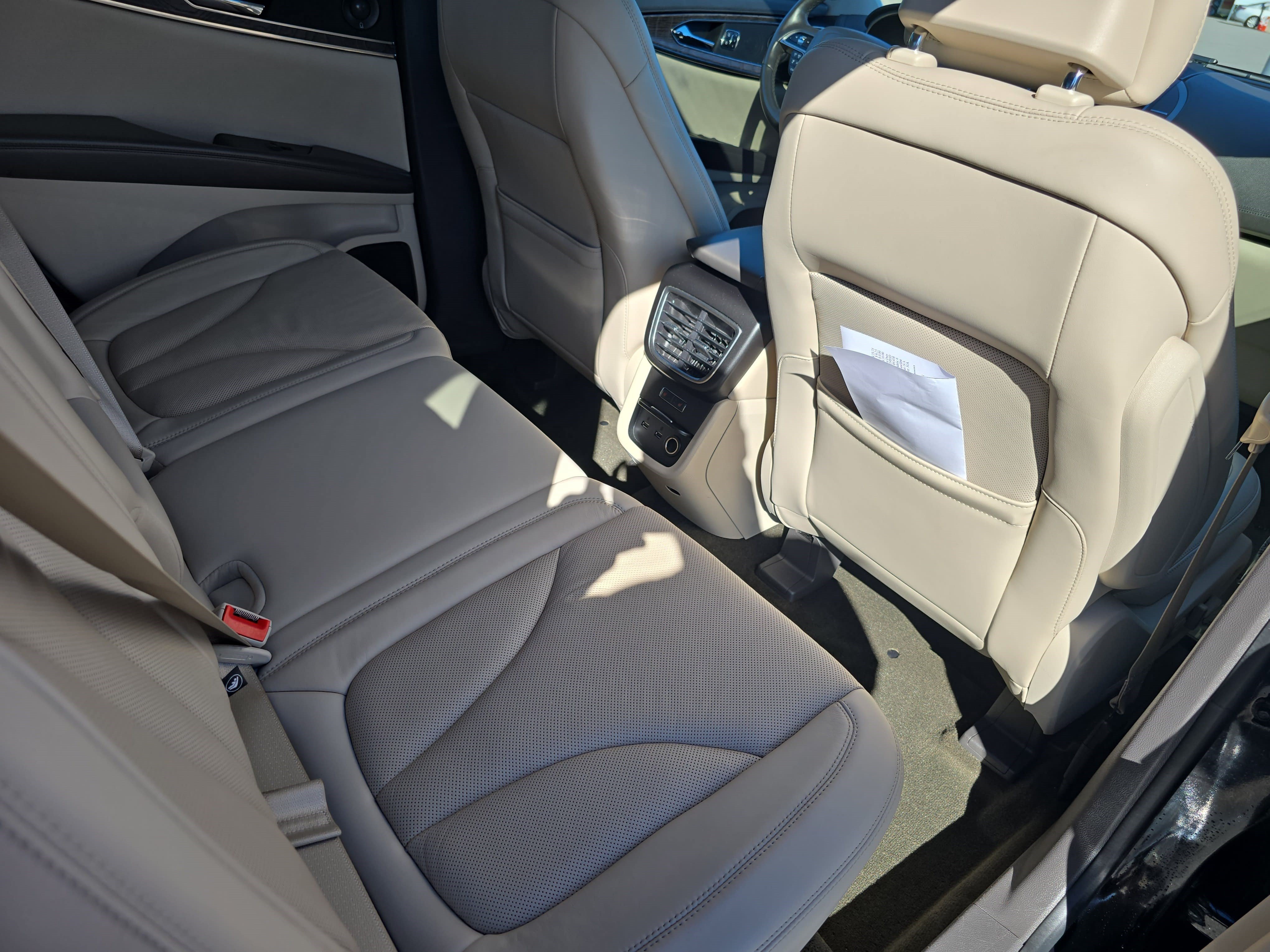 Used 2019 Lincoln Nautilus Reserve AWD/4WD image 11