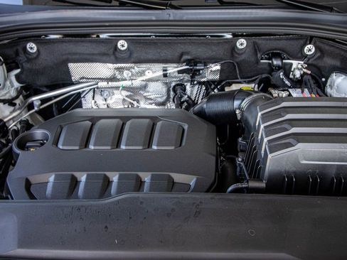 New 2026 Volkswagen Atlas Cross Sport SE image 24