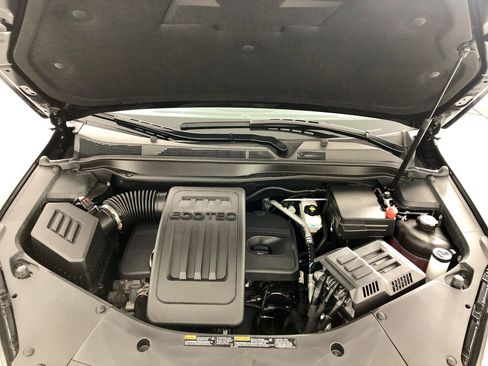 Used 2017 Chevrolet Equinox LT w/ Convenience Package image 16