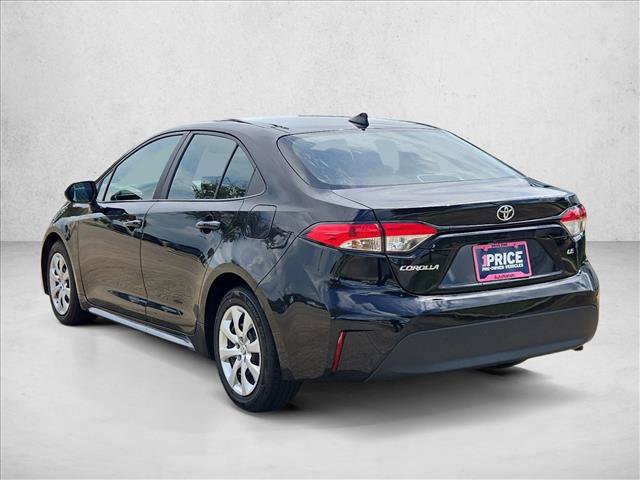 Used 2025 Toyota Corolla LE FWD image 8