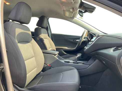 Used 2024 Chevrolet Malibu LT image 24