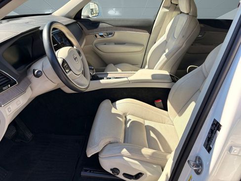 Certified 2022 Volvo XC90 T6 Inscription w/ Advanced Package image 5