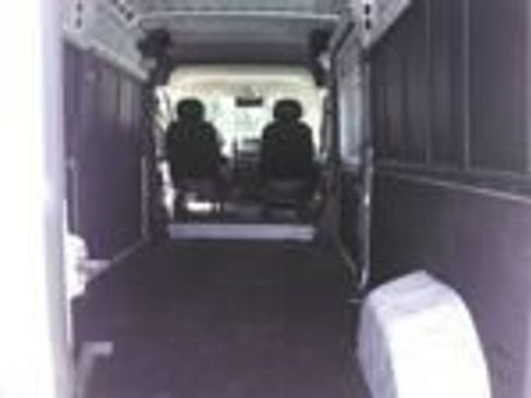Used 2023 RAM ProMaster 2500 FWD image 5