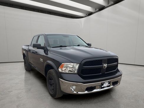 Used 2016 RAM 1500 Outdoorsman image 7