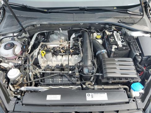 Used 2019 Volkswagen Golf SE w/ Driver Assistance Package FWD image 33