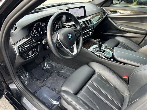 Used 2018 BMW 530i xDrive AWD/4WD image 15