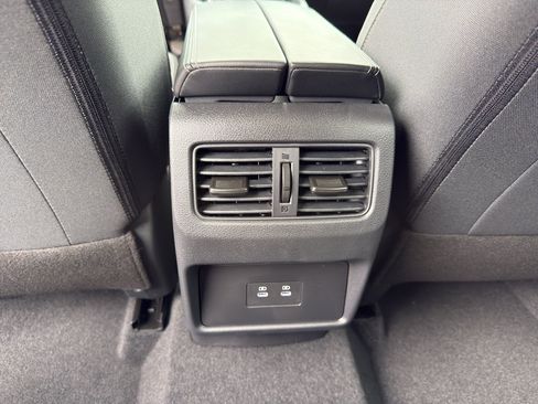 New 2026 Nissan Rogue SV AWD/4WD image 31
