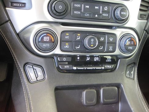 Used 2019 Chevrolet Tahoe LS w/ Skid Plate Package image 21