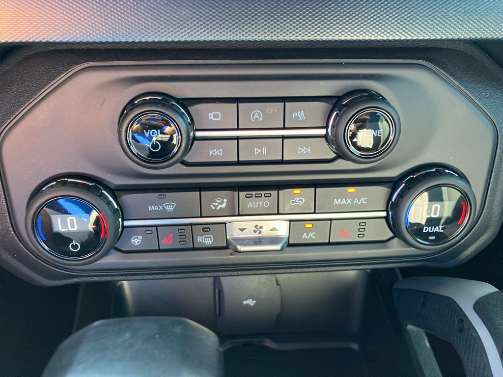 Used 2023 Ford Bronco Outer Banks AWD/4WD image 18