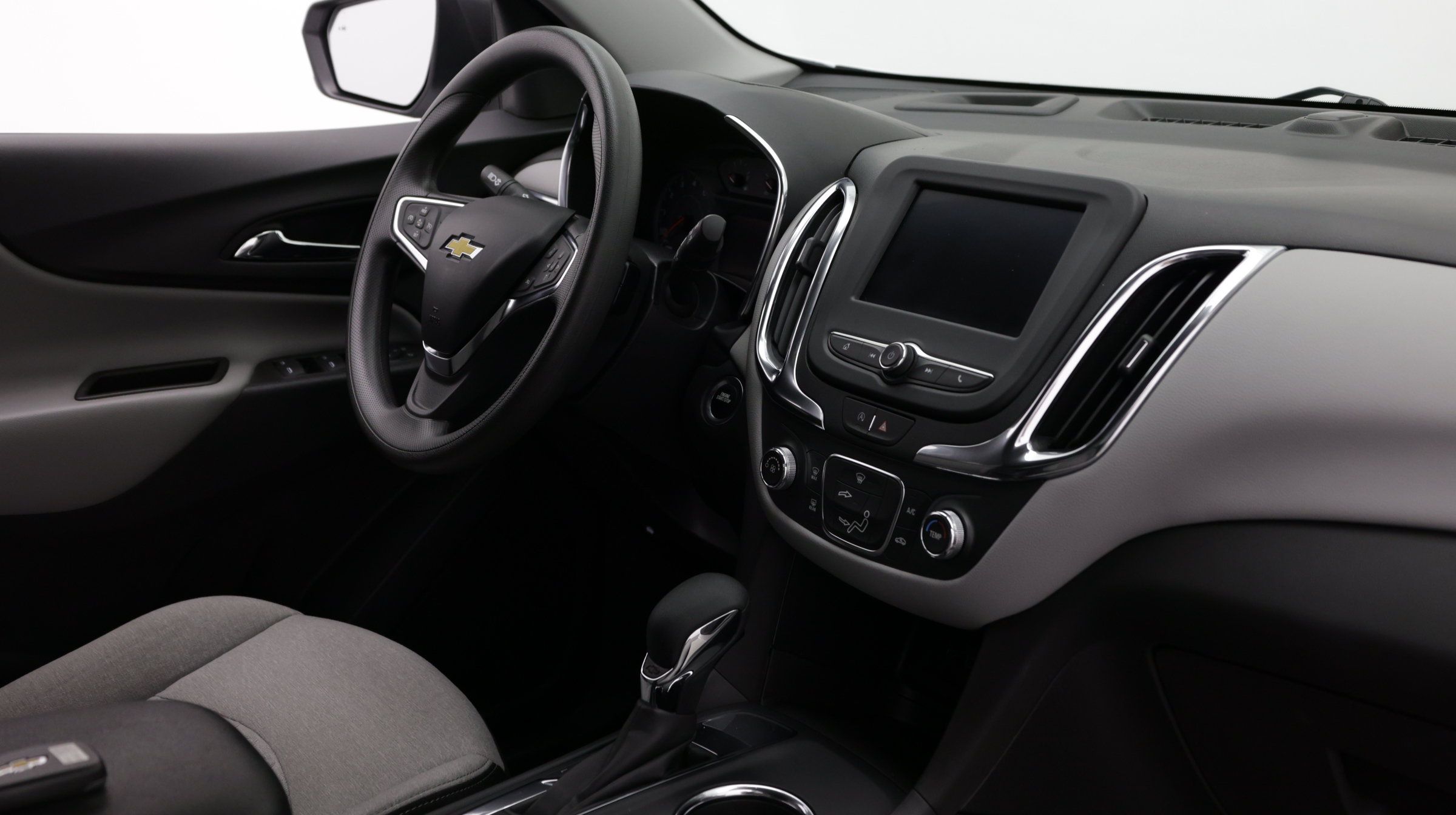 Used 2023 Chevrolet Equinox LS FWD image 36