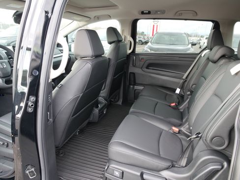 New 2026 Honda Odyssey EX-L image 16