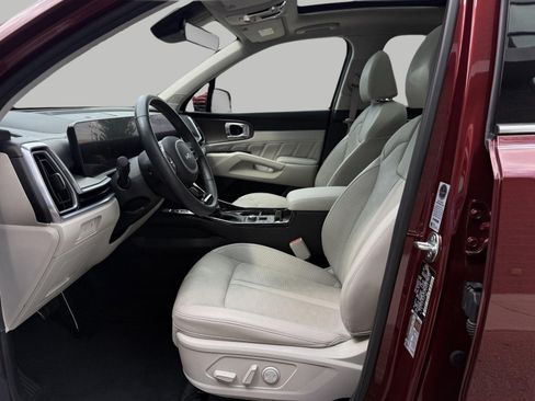 Used 2025 Kia Sorento SX FWD image 23