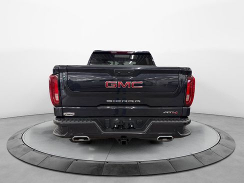 Used 2024 GMC Sierra 1500 AT4 w/ AT4 Preferred Package AWD/4WD image 6