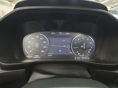 Used 2020 Volvo XC40 T5 Momentum w/ Protection Package AWD/4WD image 17