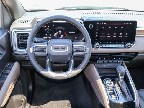 New 2026 GMC Canyon Denali image 13