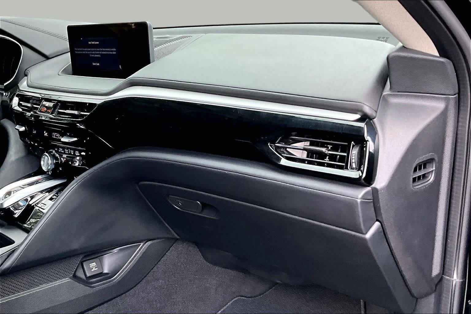 Used 2023 Acura MDX w/ Technology Package AWD/4WD image 19