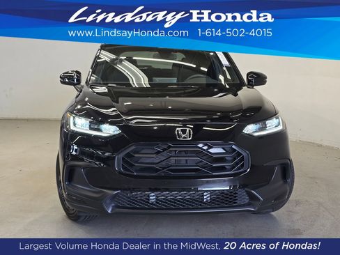 Used 2024 Honda HR-V Sport image 2