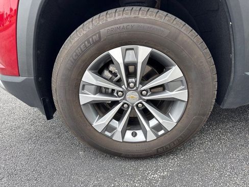 Used 2025 Chevrolet Equinox LT w/ Safety and Technology Package AWD/4WD image 12
