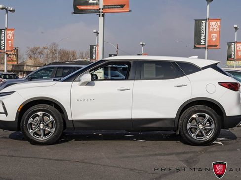 Used 2025 Chevrolet Blazer LT image 13