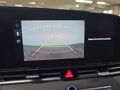 Used 2024 Hyundai Elantra SEL FWD image 26