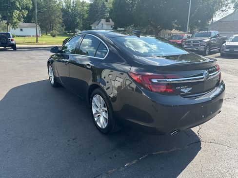 Used 2015 Buick Regal Premium w/ Experience Buick Package FWD image 5
