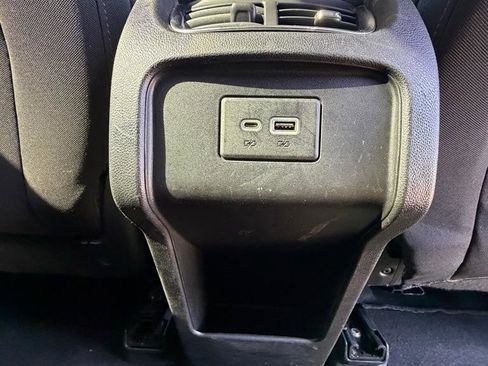 Used 2020 Chevrolet Blazer LT FWD image 18