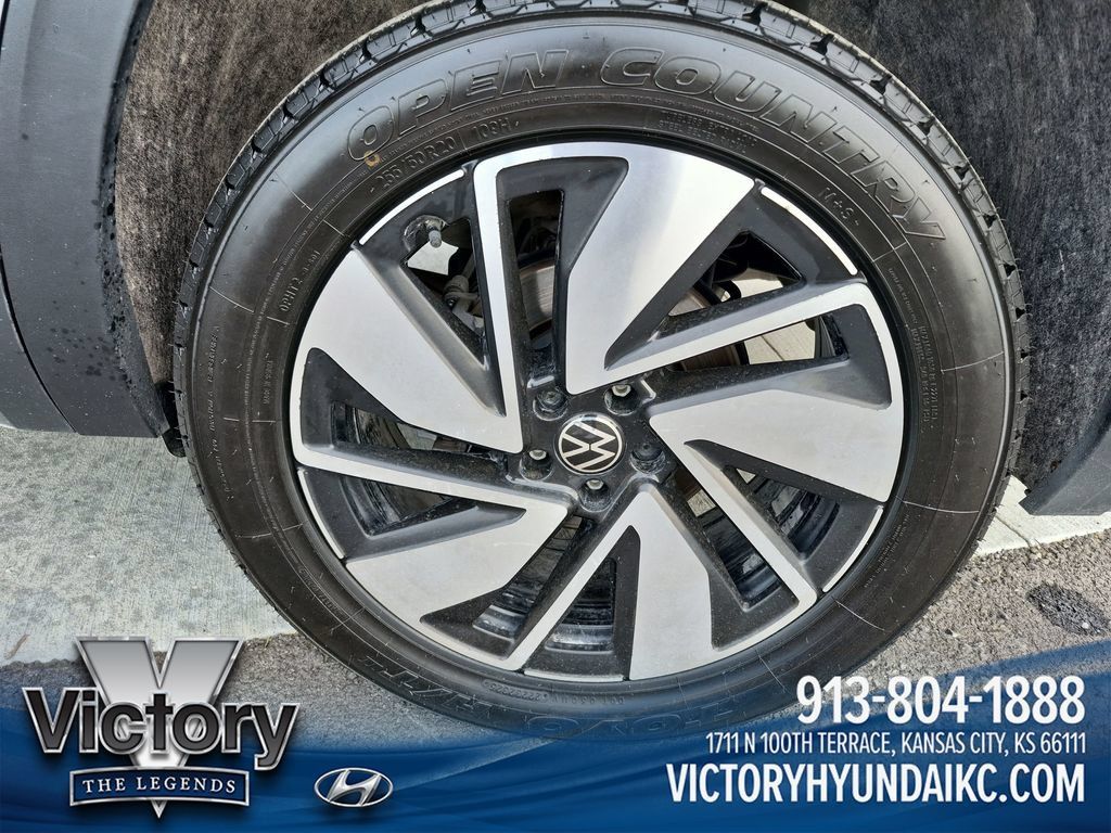 Used 2024 Volkswagen Atlas SEL AWD/4WD image 27