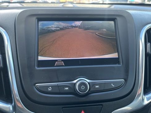 Used 2021 Chevrolet Equinox LT image 30