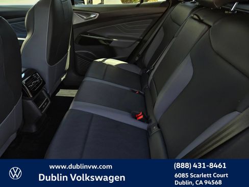 Used 2023 Volkswagen ID.4 Pro S RWD image 11