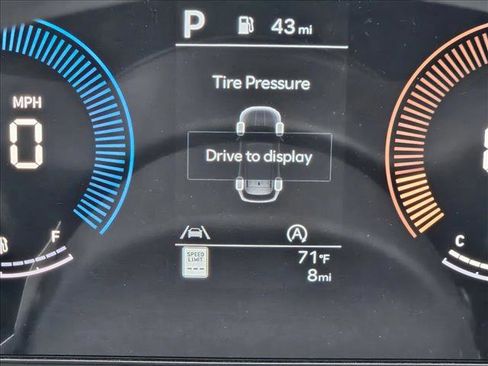 New 2026 Hyundai Tucson SEL FWD image 18