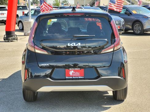 Used 2025 Kia Soul S FWD image 6
