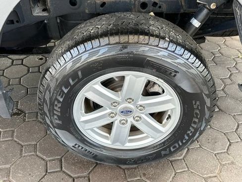 Used 2023 Ford F150 XL w/ XL Chrome Appearance Package AWD/4WD image 6