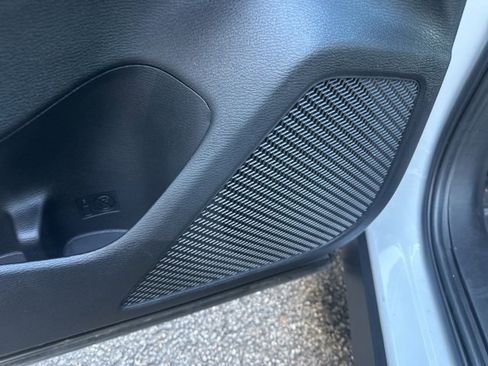 Used 2023 Mitsubishi Outlander Ralliart image 14