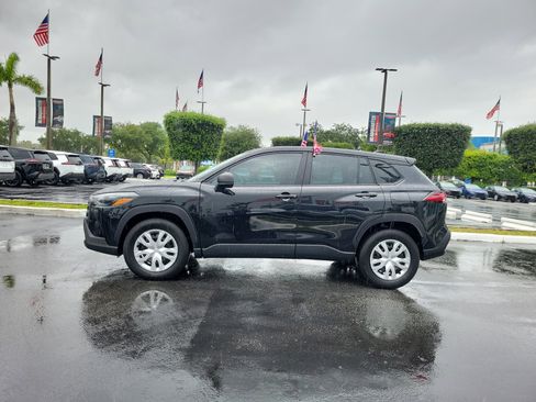 Used 2026 Toyota Corolla Cross L FWD image 7