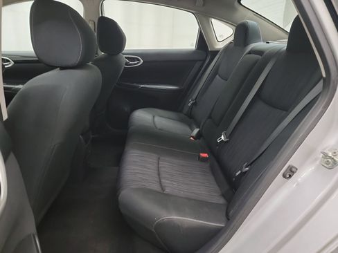 Used 2019 Nissan Sentra SV image 27
