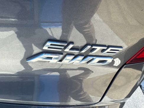 Used 2022 Honda Pilot Elite image 10